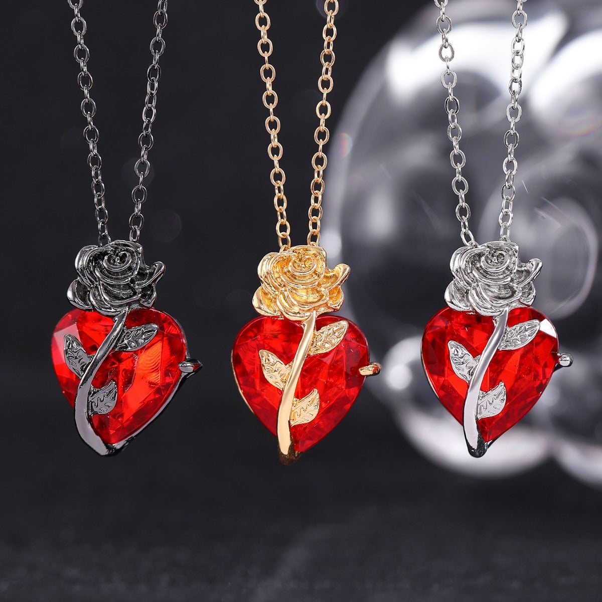 Veile Studios Punk Rose Love Necklace Fashion Personality Heart Shaped Clavicle Chain Pendant