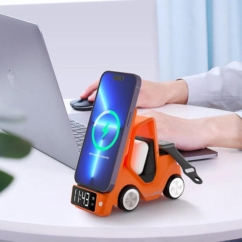 3 In 1 Fast Charging Wireless Charger With Digital Clock Display Type-C Plugged-In