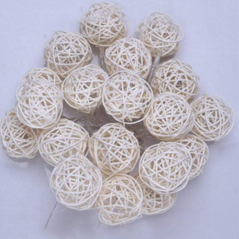 Indoor String Lights 2M / 6M Led Rattan Balls Battery Powered Decoration