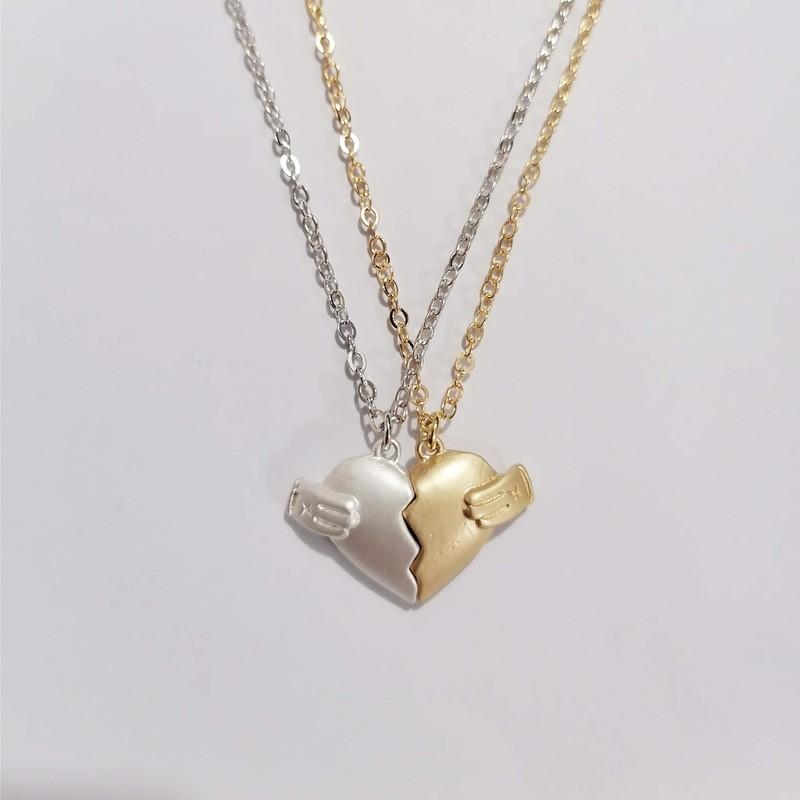 Creative Magnet Love Necklace 2Pcs Heartbroken Shape Men And Women