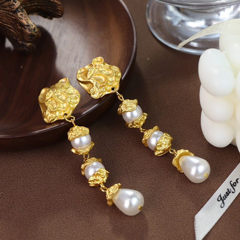 Veile Studios Floral Pearl Earrings Non Fading Alloy High End Design Trendy Accessories