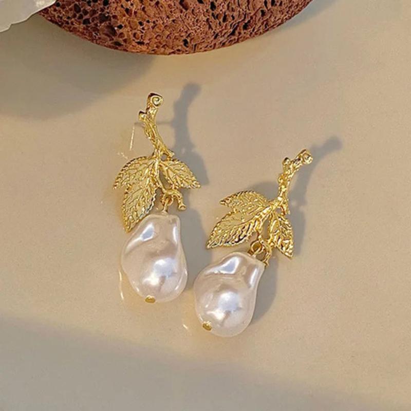 Veile Studios S925 Silver Needle French Vintage Metal Leaf Pearl Earrings For Women