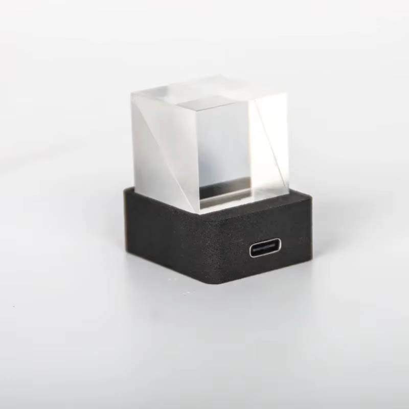 Geekmagic Giftv Crystal Cube Photo Display Holographic Desktop Smart Weather Station Digital Clock With Animations Album