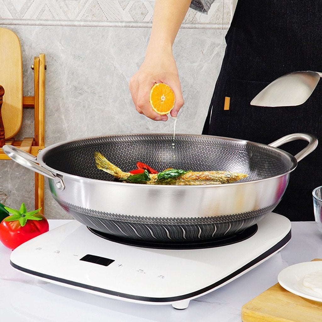 304 Stainless Steel 34Cm Double Ear Non Stick Stir Fry Cooking Kitchen Wok Pan Without Lid Honeycomb Sided