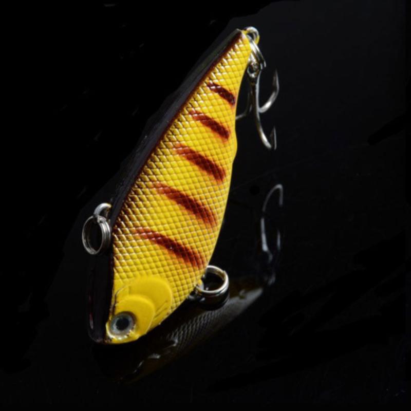 5X 5.5Cm Vib Bait Fishing Lure Lures Hook Tackle Saltwater