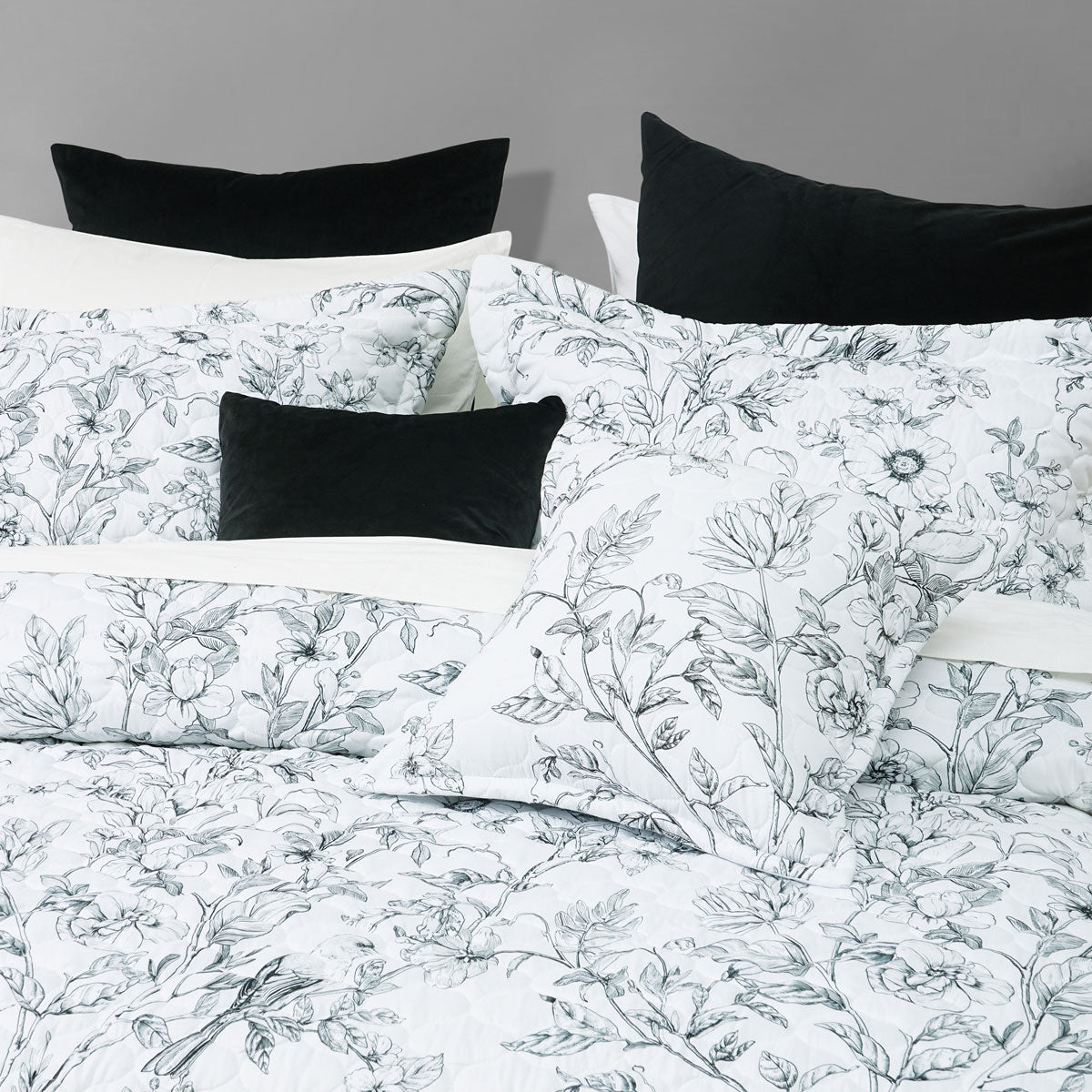 Bianca Gracie White Floral Printed Quilted Bedspread Set