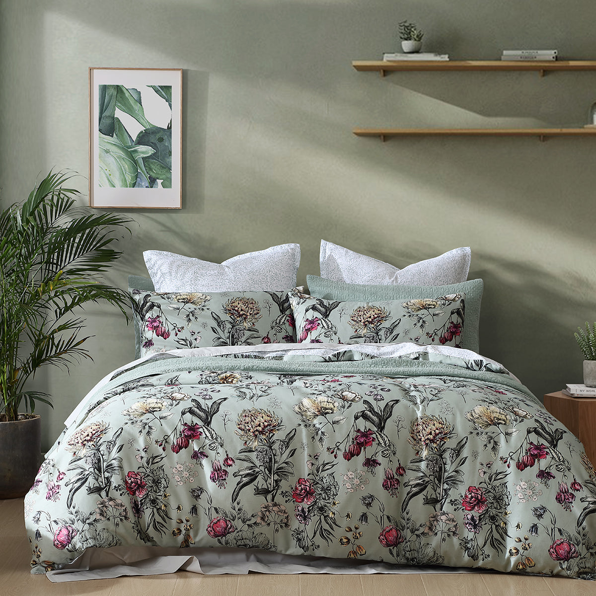 Logan And Mason 250Tc Botanical Coast Sage Cotton Sateen Quilt Cover Set