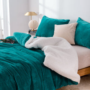 2-In-1 Teddy Sherpa Duvet Cover & Blanket Set Super King Size Teal