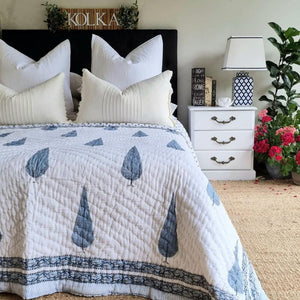 Pine Tree Reversible Quilt Grey (King 228 Cm X 274 Cm)