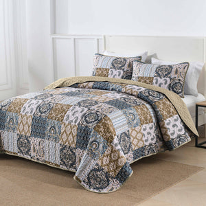 Retro Charm Queen Bedspread Set With Bold Checkered Design