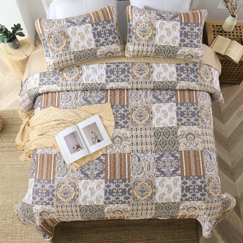 Quietude Quilted Coverlet And Pillowcovers Set: Perfect For Relaxation Queen Size