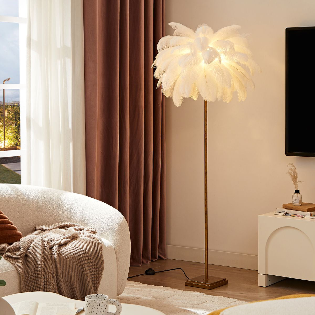 Demi Feathered Floor Lamp