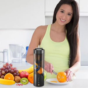 White Portable Juicer Magnetic Charging Fresh Blender Multifunctional Ice Crushing Fruit Mixer