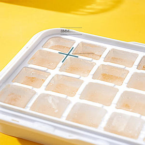 Pink Premium Large Capacity Ice Cube Tray With Lid And Scoop Perfect For Cocktails Summer Drinks