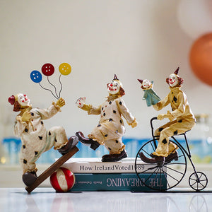 Vintage Circus Clown Figurines Retro Balloon And Bicycle Ornaments