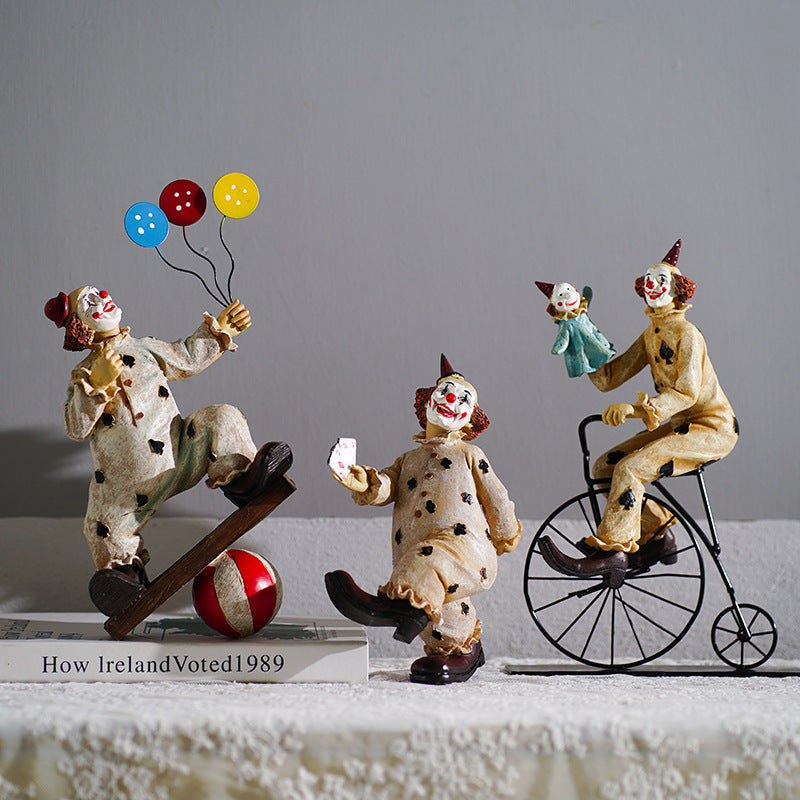 Vintage Circus Clown Figurines Retro Balloon And Bicycle Ornaments