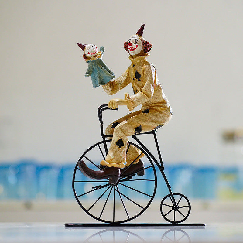 Vintage Circus Clown Figurines Retro Balloon And Bicycle Ornaments