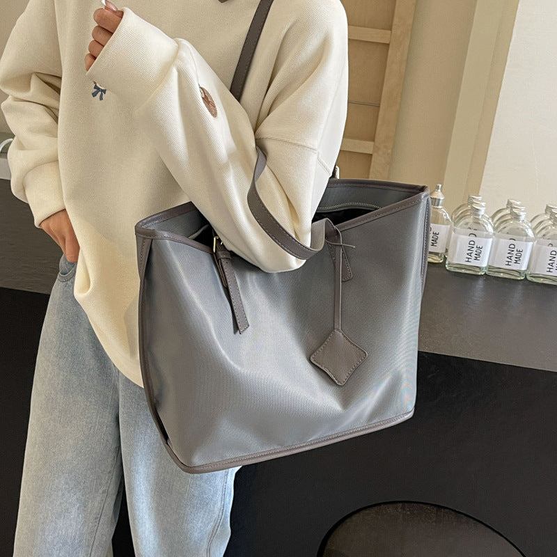 Grey New Large Capacity Tote Bag Simple Versatile Handbag For Casual Outings Lightweight And Stylish