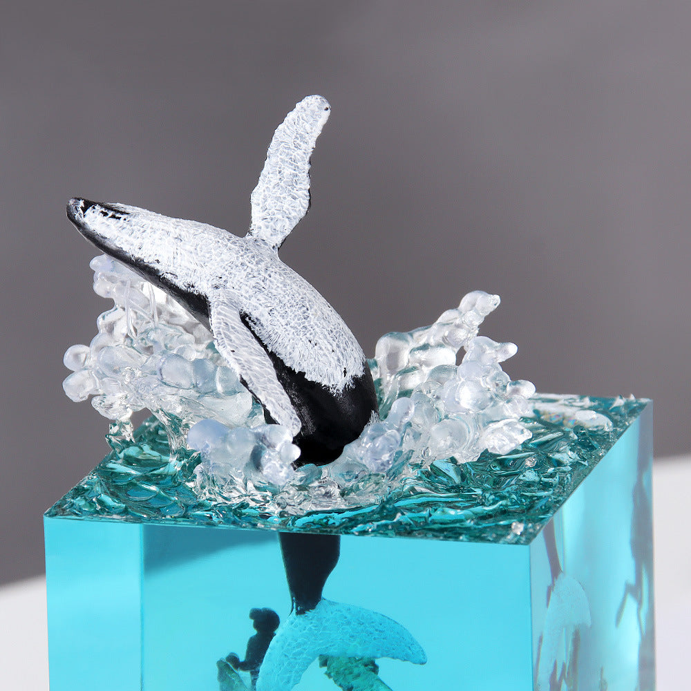 Shelling Humpback Whale Into The Water Handcrafted Ocean Resin Night Light Unique Home Decor Table Lamp