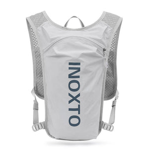 Lightweight Hydration Running Vest With 5L Capacity And Reflective Strips Gray Backpack Dark Blue Text