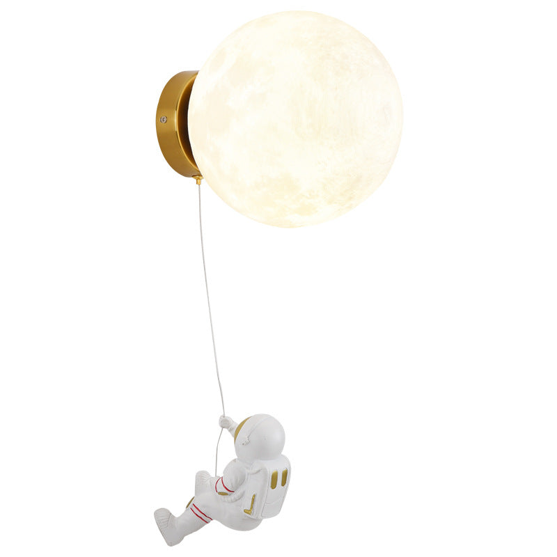 Astronaut Moon Wall Lamp With Warm Light Diameter 20Cm