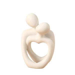 White Romantic Couple Figurine With Heart Design Modern Minimalist Decorative Statue