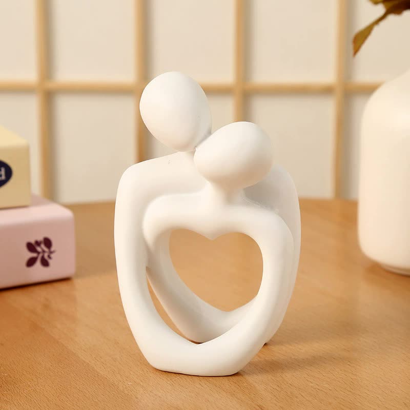 White Romantic Couple Figurine With Heart Design Modern Minimalist Decorative Statue