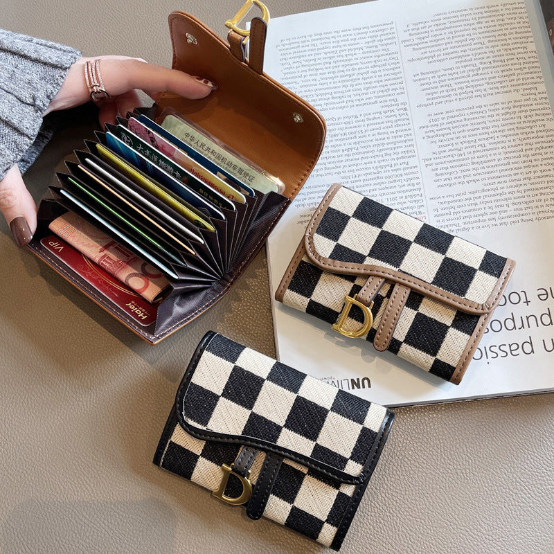 Khaki Stylish Checkered Wallet With Multiple Card Slots Compact And Practical For Daily Use