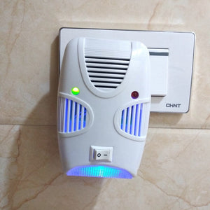 Upgraded Version Ultrasonic Pest Repeller Electronic Rat And Insect Killer