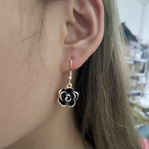 Earrings Women Black Rose Dangle