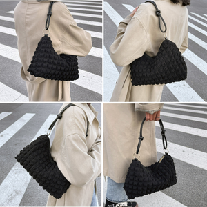 Fashionable Shoulder Bag Modern Style Leisure Handbag