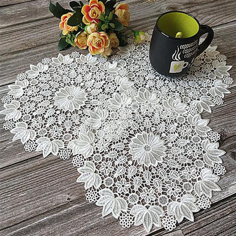 Round Lace White Embroidery Doily Table Mat Placemat