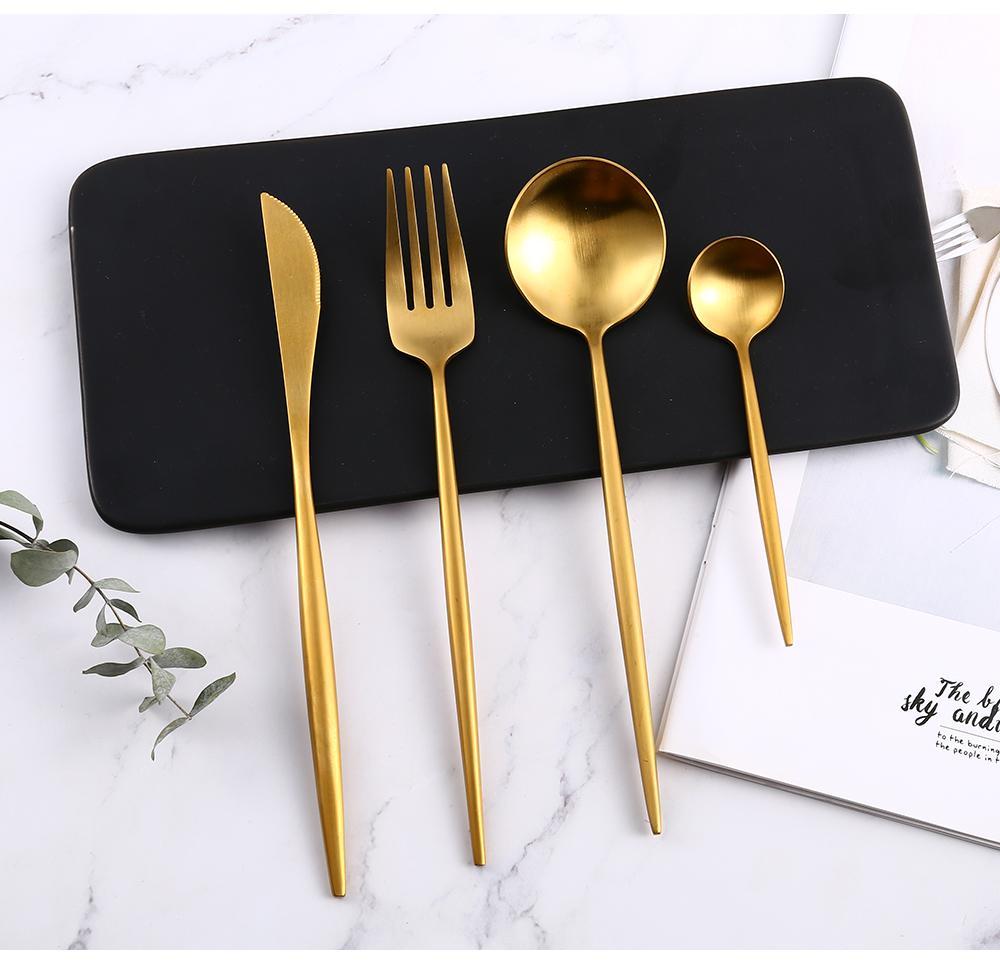 Gorgeous Golden Cutlery Flatware Set