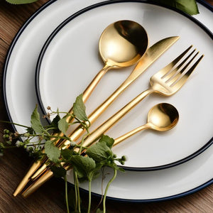 Gorgeous Golden Cutlery Flatware Set