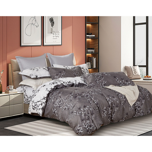 Iyanu Quilt/Duvet Cover Set