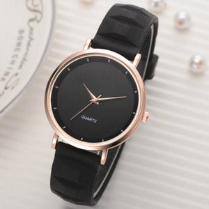 Veile Studios Fashion Pinkycolor Lady Minimalism Silica Gel Quartz Watch Black