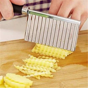 Stainless Steel Potato Wavy Edged Knife Gadget Vegetable Fruit Cutter Peeler Silver