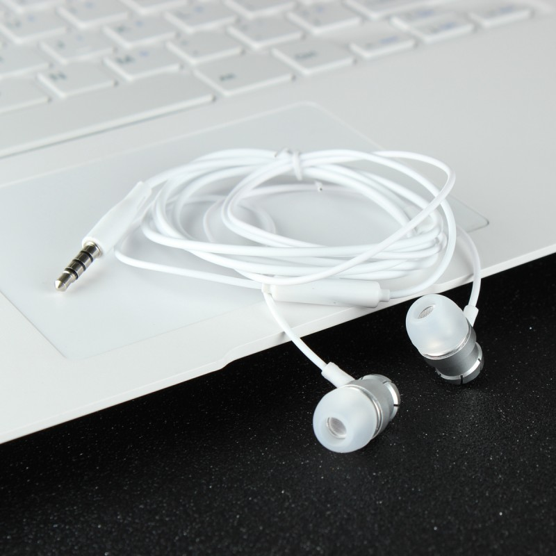 Universal 3.5Mm In Ear Earphone Stereo Bass Earbuds White