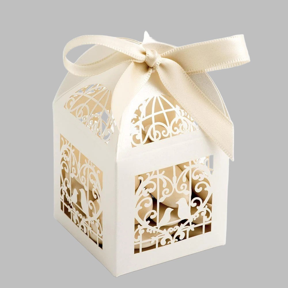 50 Piece Pack - Ivory Dove Bird Heart Wedding Engagement Bomboniere Favor Lolly Gift Card Box