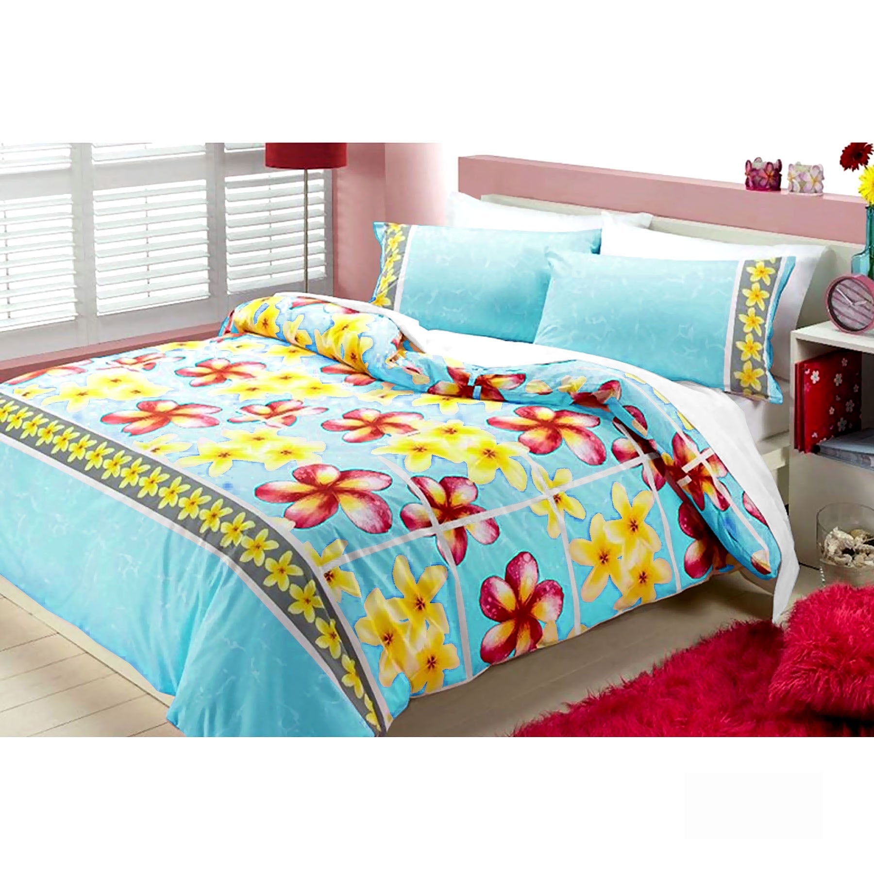 Floating Frangipani Quilt Cover Set Aqua Single