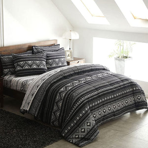 Hugo Reversible Super King Size Duvet Quilt Cover Set